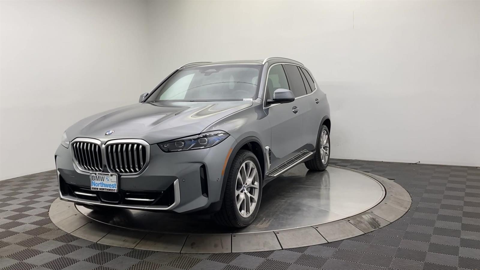 Used 2024 BMW X5 40i with VIN 5UX23EU07R9S14661 for sale in Tacoma, WA