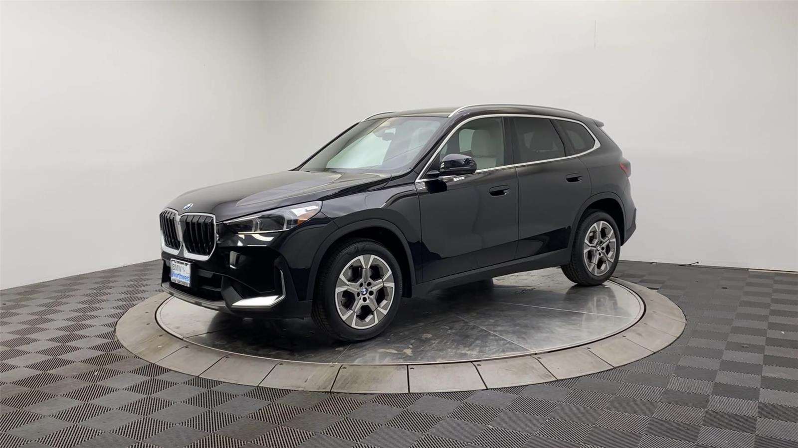 2023 Bmw X1 XDrive28i photo 2