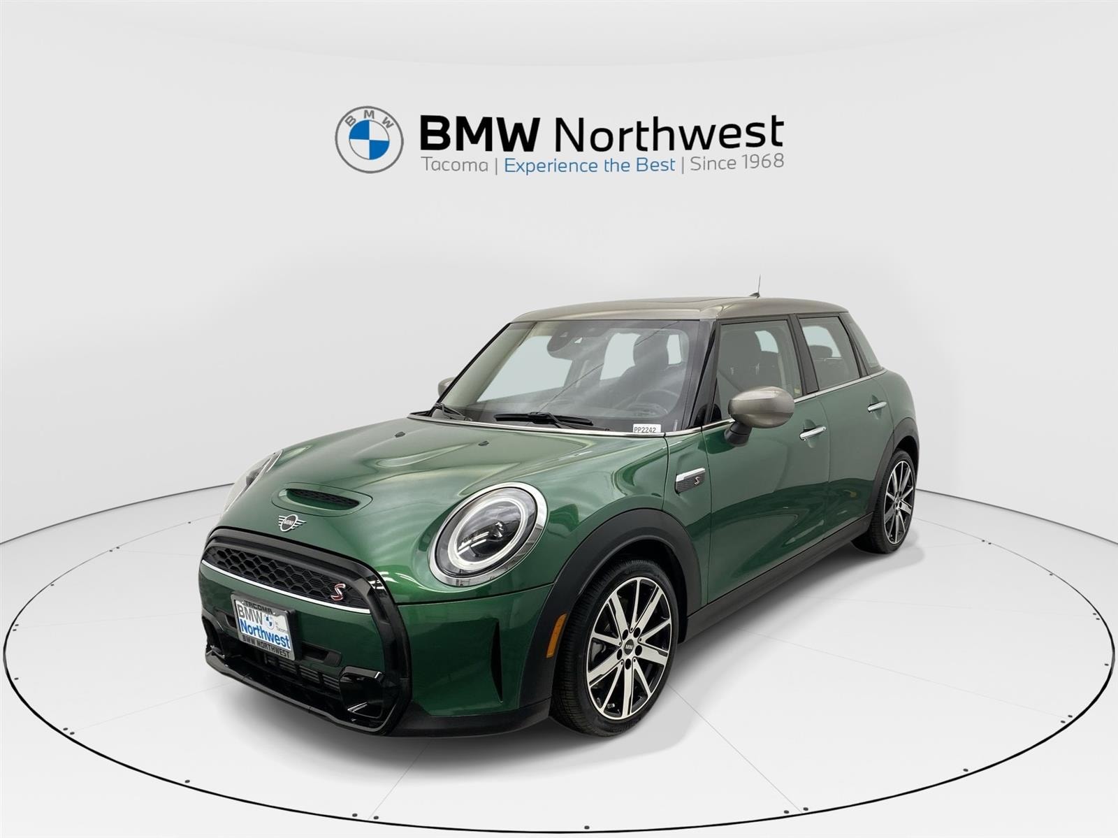 2024 MINI Hardtop 4 Door S's photo