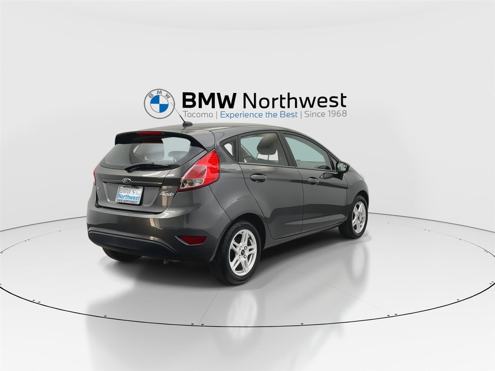 2019 Ford Fiesta SE photo 2