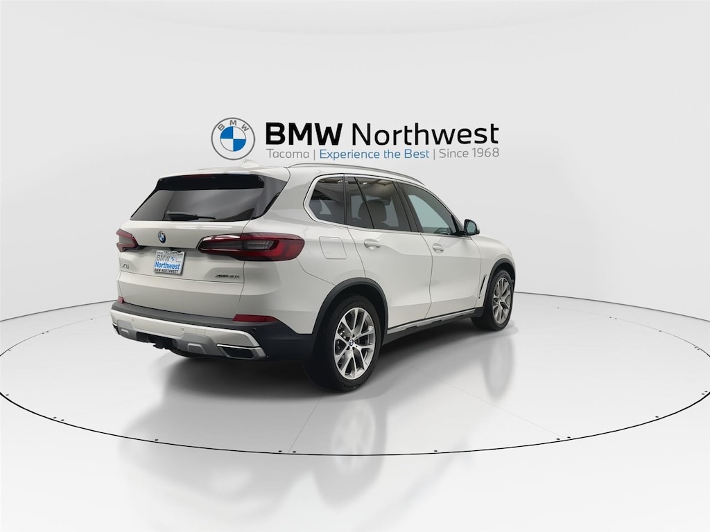 Used 2022 BMW X5 xDrive40i Sports Activity Vehicle