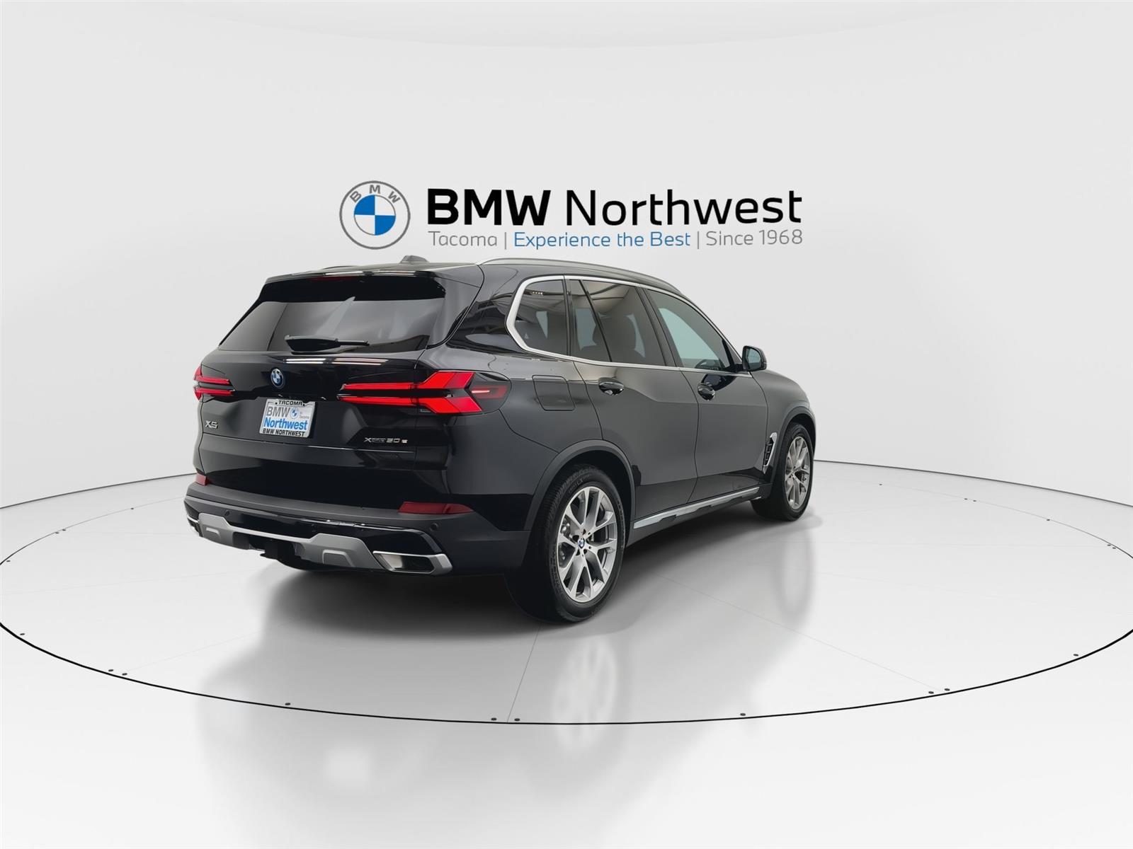 2026 Bmw X5 xDrive50e photo 2