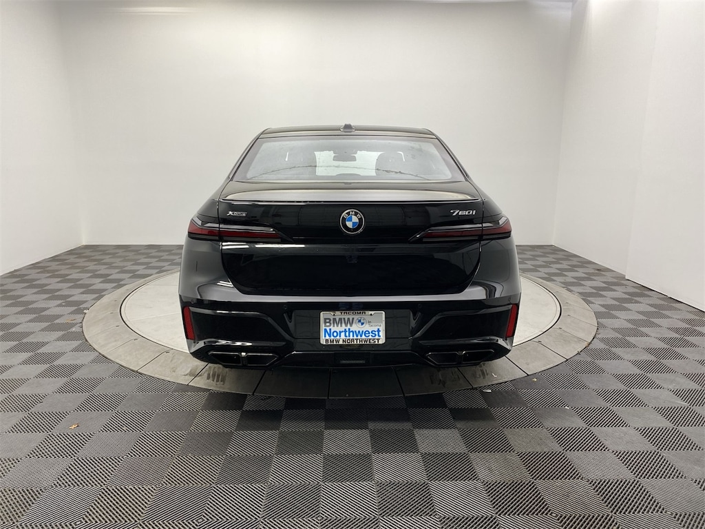 New 2024 BMW 760i for Sale in WA