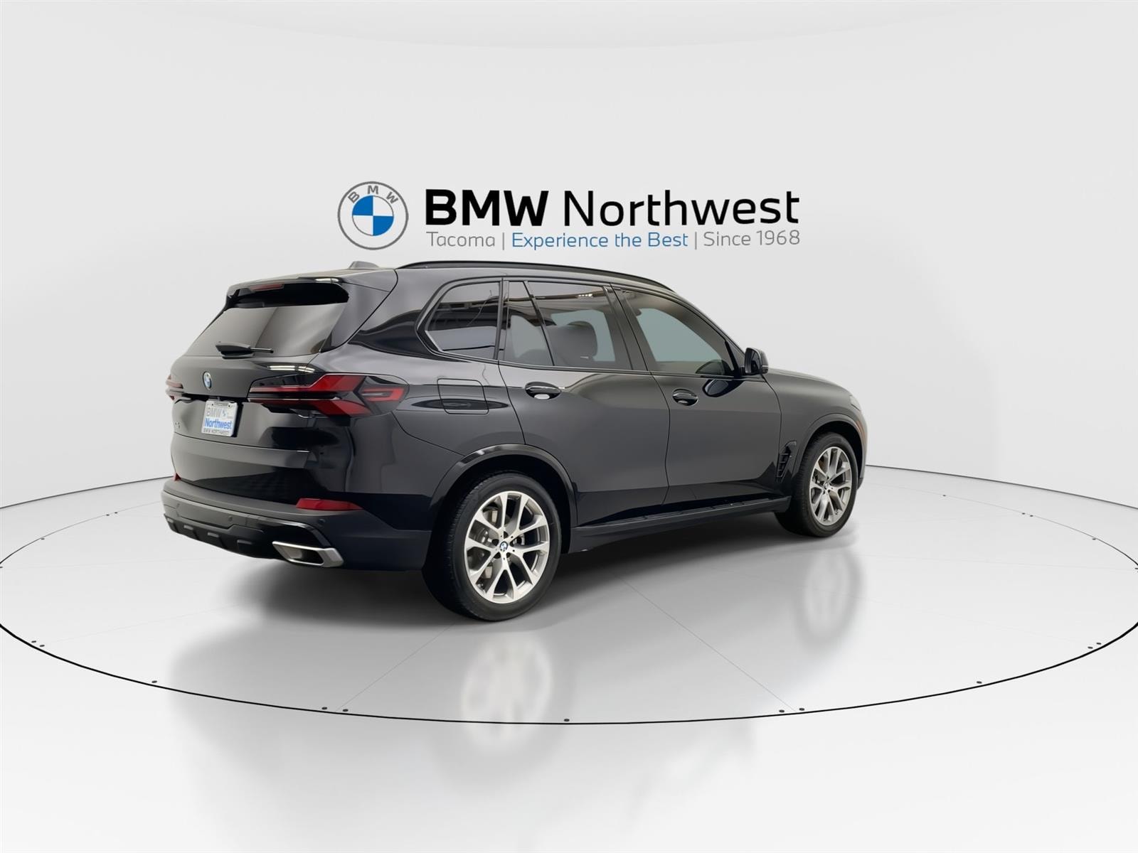 Used 2024 BMW X5 40i with VIN 5UX23EU05R9S88175 for sale in Tacoma, WA