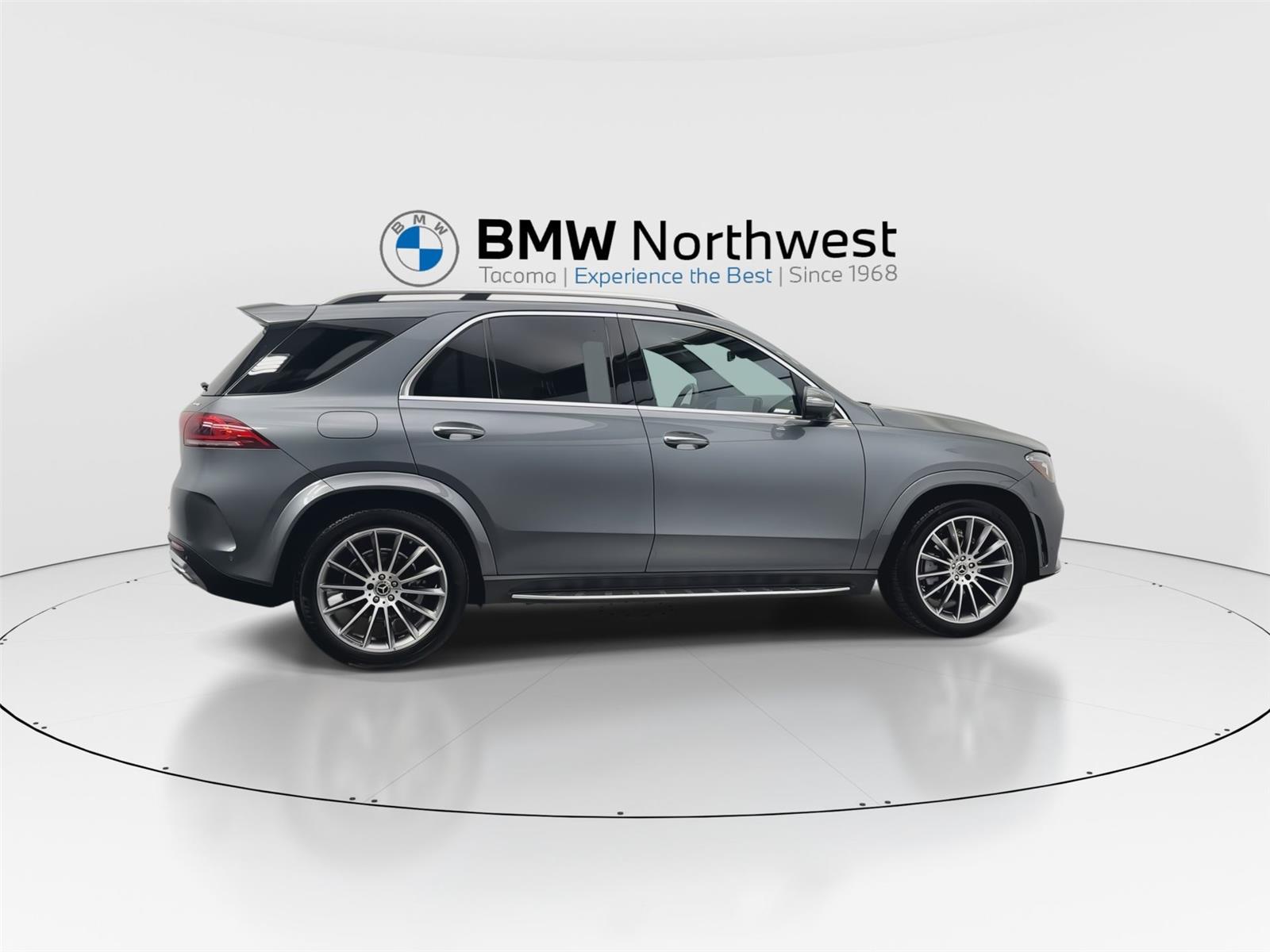 2022 Mercedes Benz GLE 350 4MATIC photo 2
