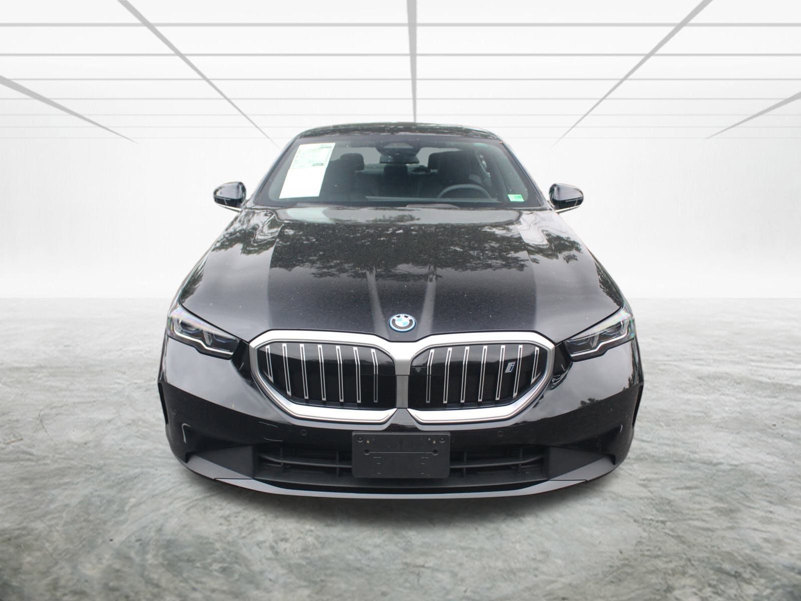 Used 2025 BMW i5 Base with VIN WBY13HG0XSCT09104 for sale in Alexandria, VA