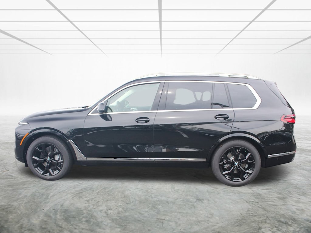 New 2026 BMW X7 xDrive40i SUV