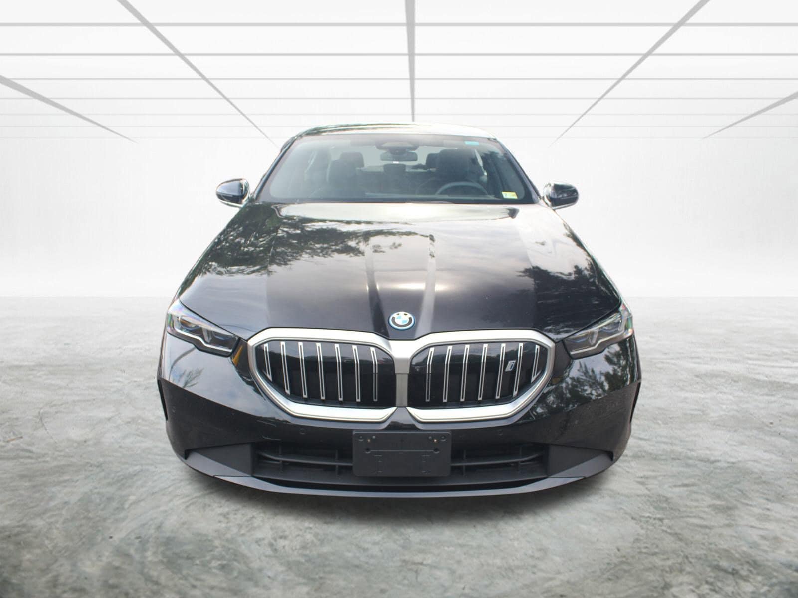 Used 2025 BMW i5 Base with VIN WBY13HG05SCT10922 for sale in Alexandria, VA