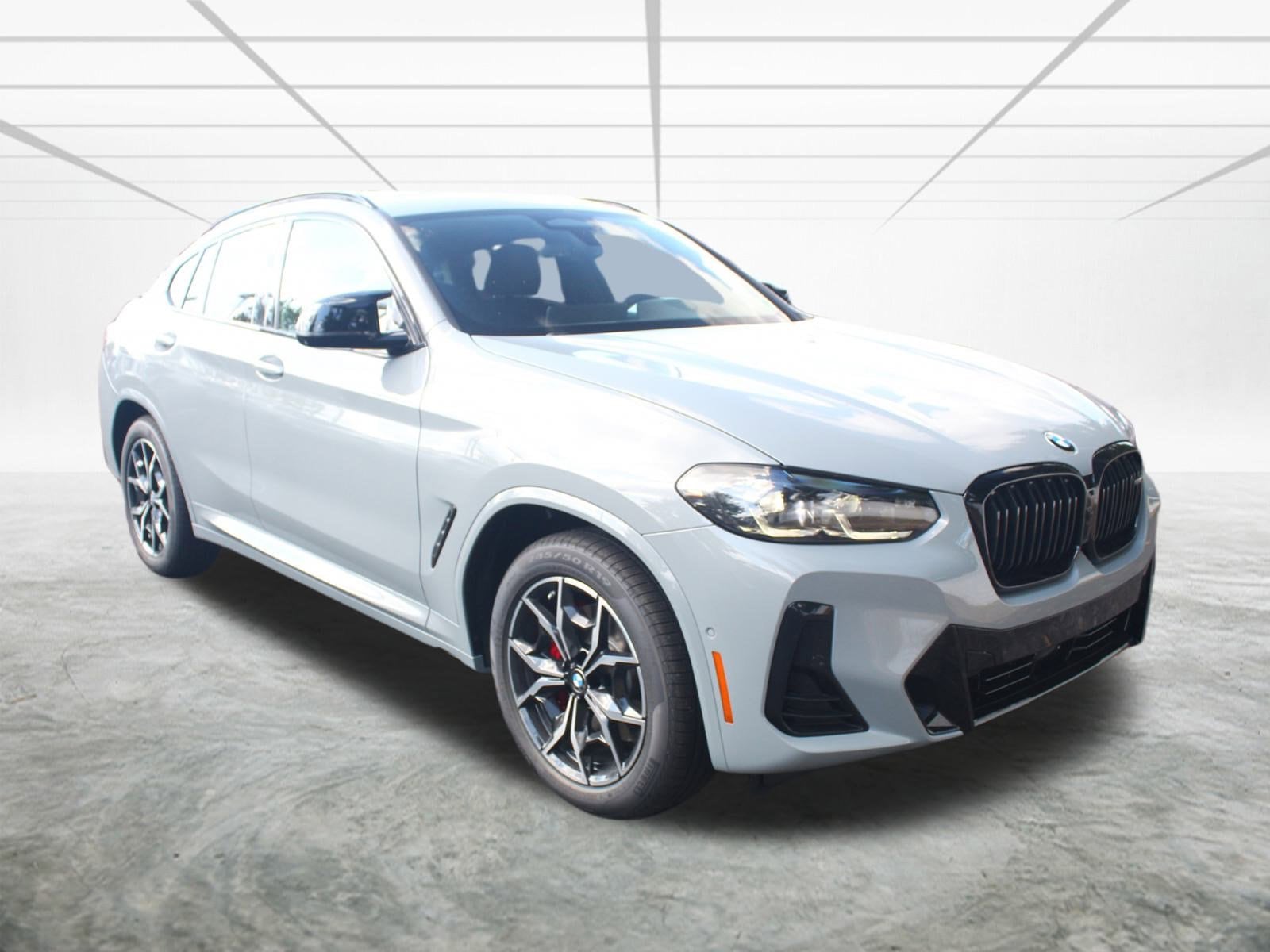 2025 BMW X4 SUV 