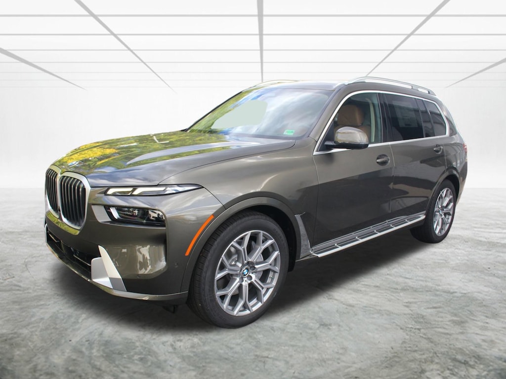 New 2026 BMW X7 xDrive40i SUV