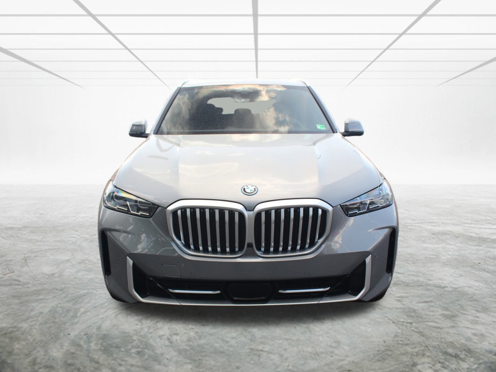 2026 Bmw X5 xDrive50e photo 2