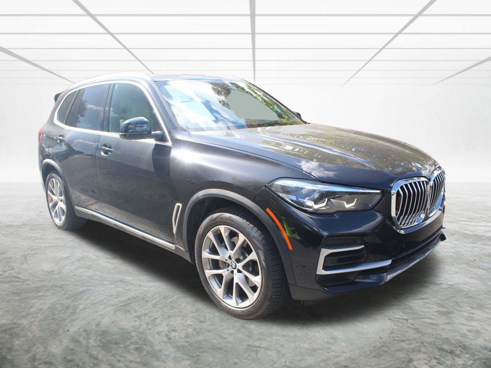 2023 BMW X5 SUV 