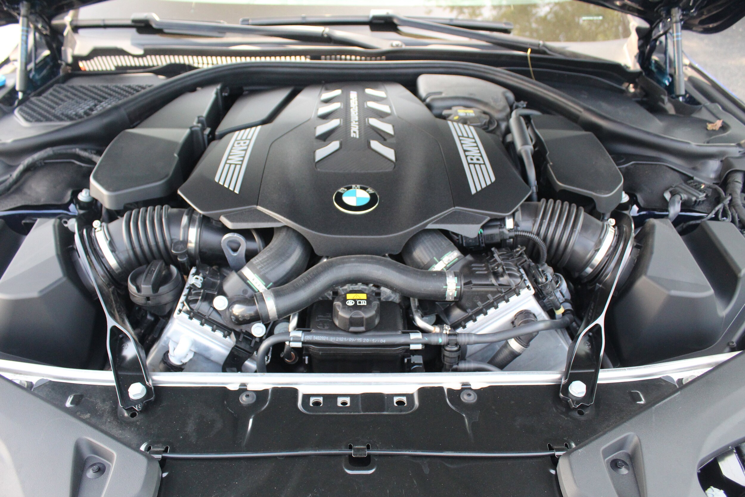 2022 Bmw M850i M850i xDrive photo 3