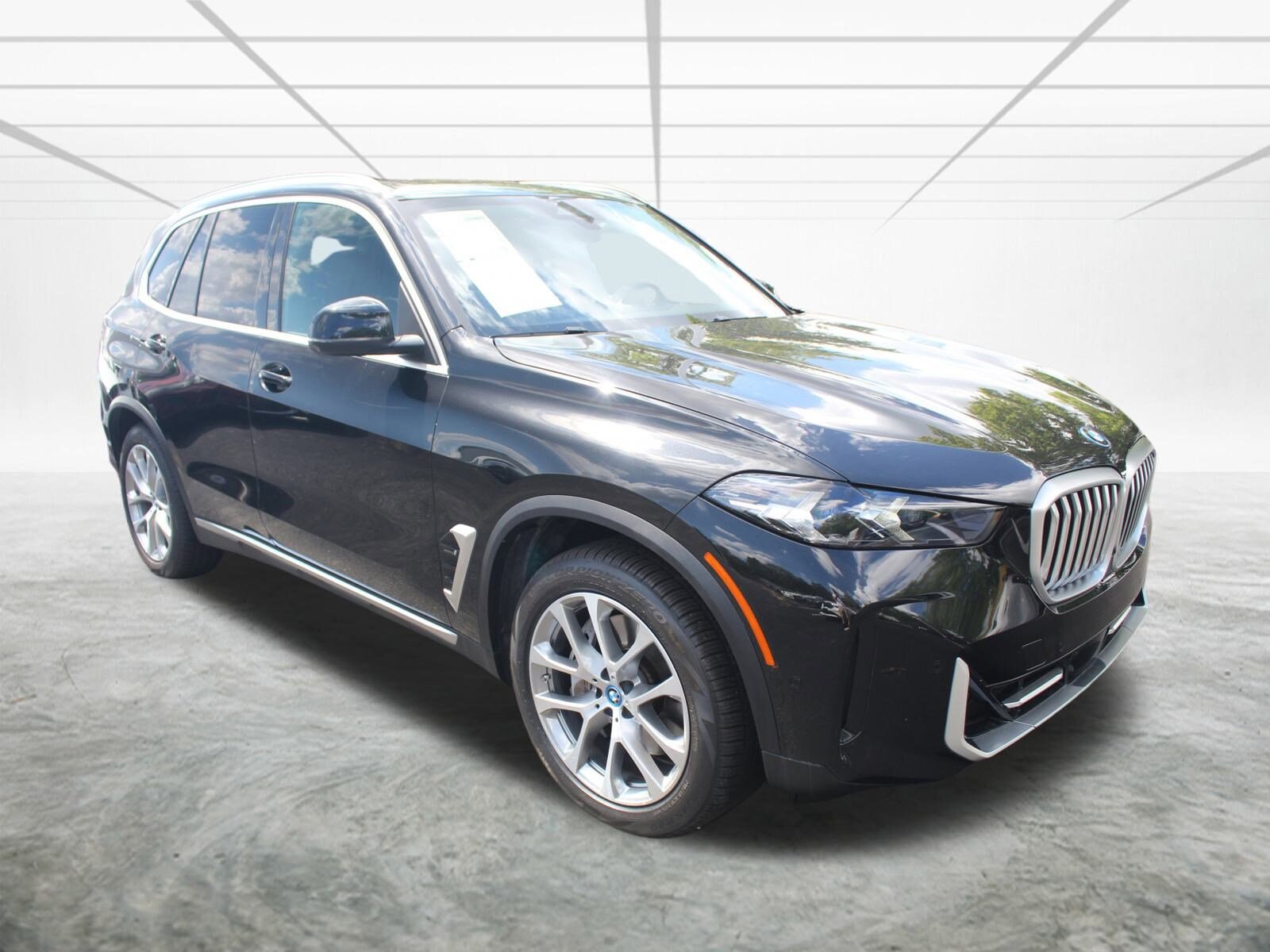 2024 BMW X5 SUV 