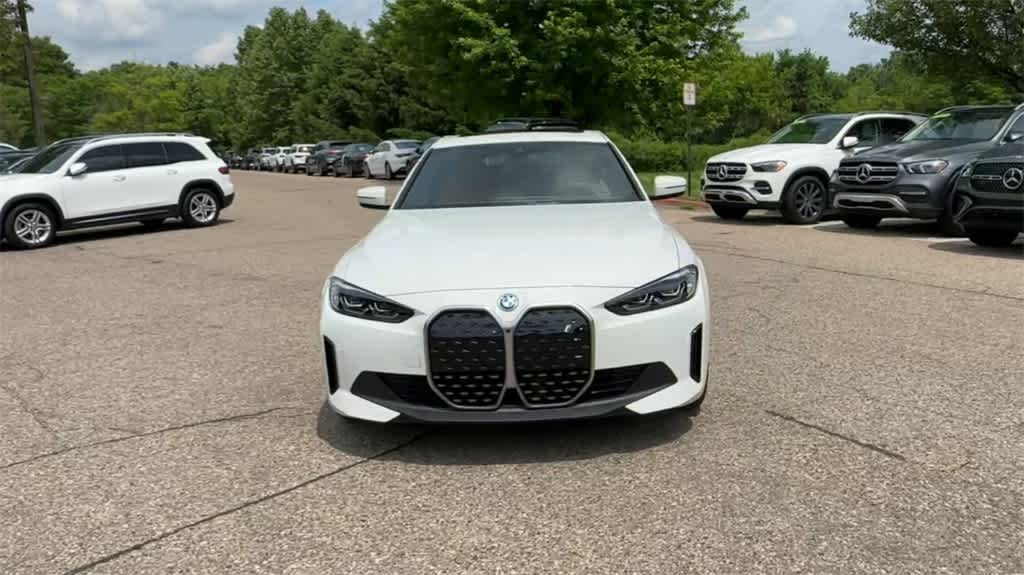 Thumbnail: 2024 BMW i4 - 3