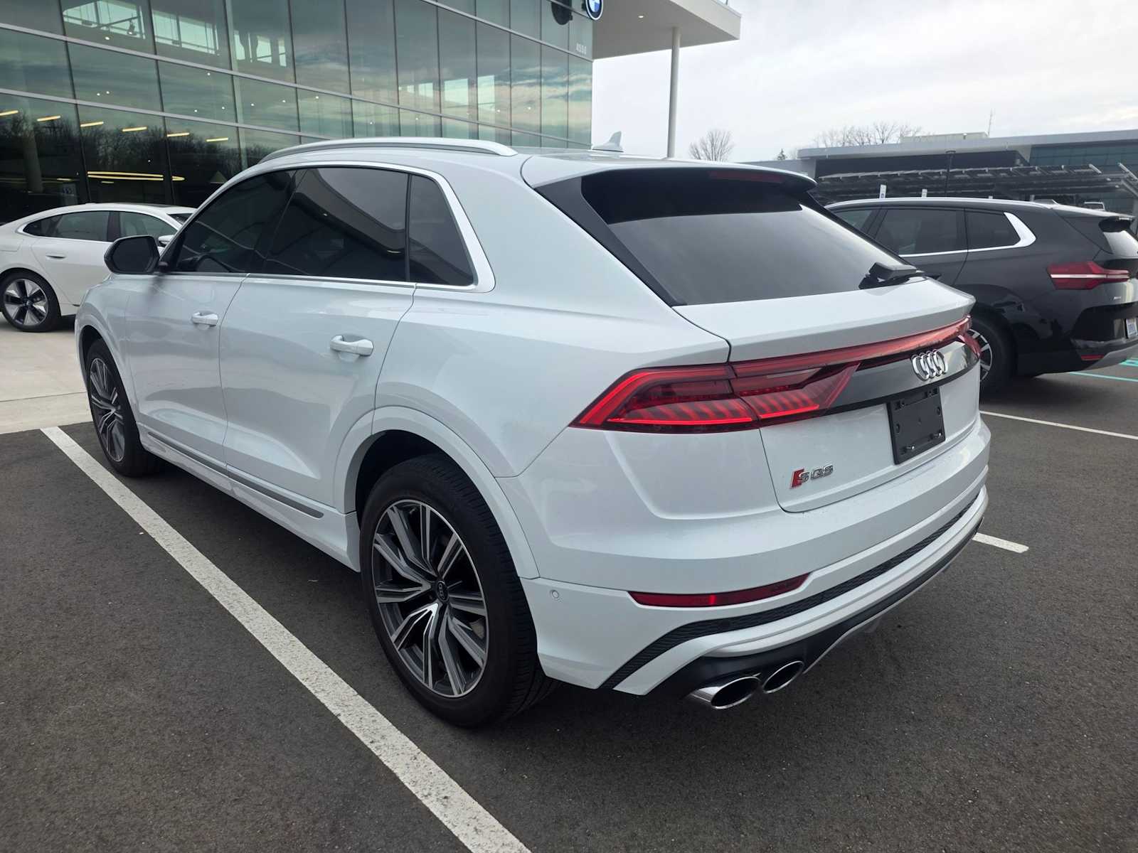 Thumbnail: 2023 Audi SQ8 - 7