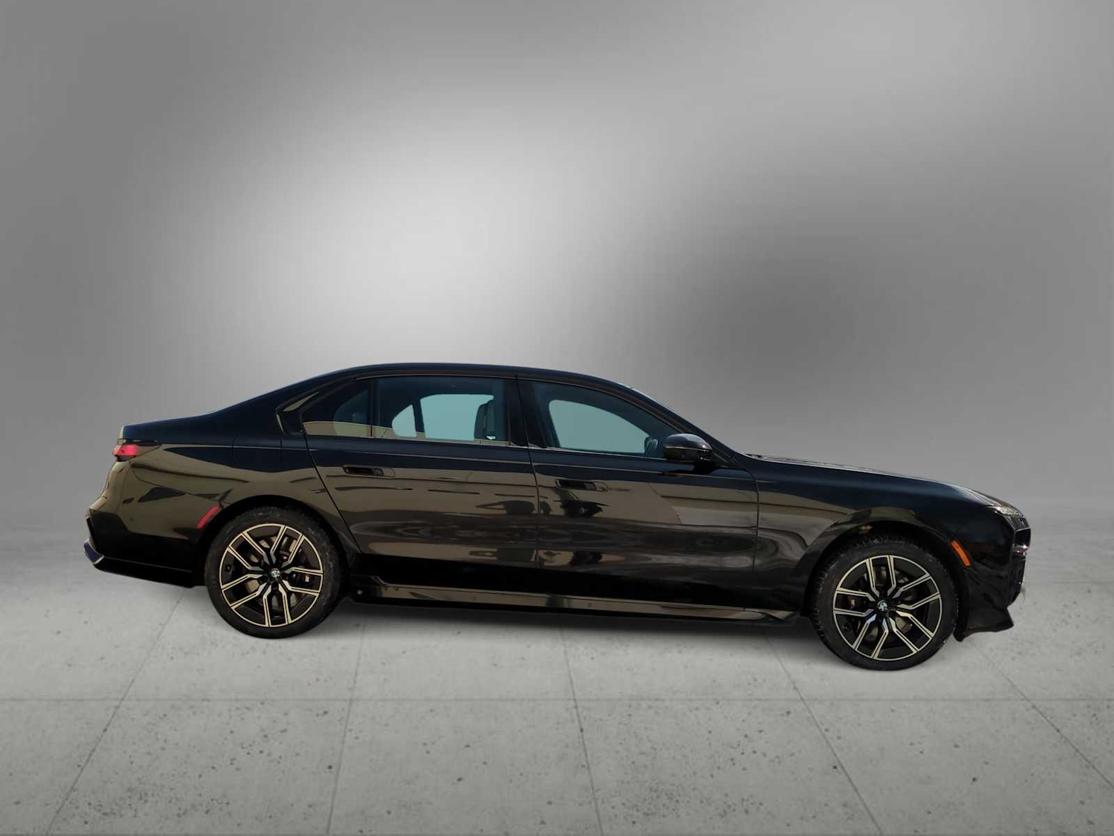 Thumbnail: 2024 BMW 7 Series - 9