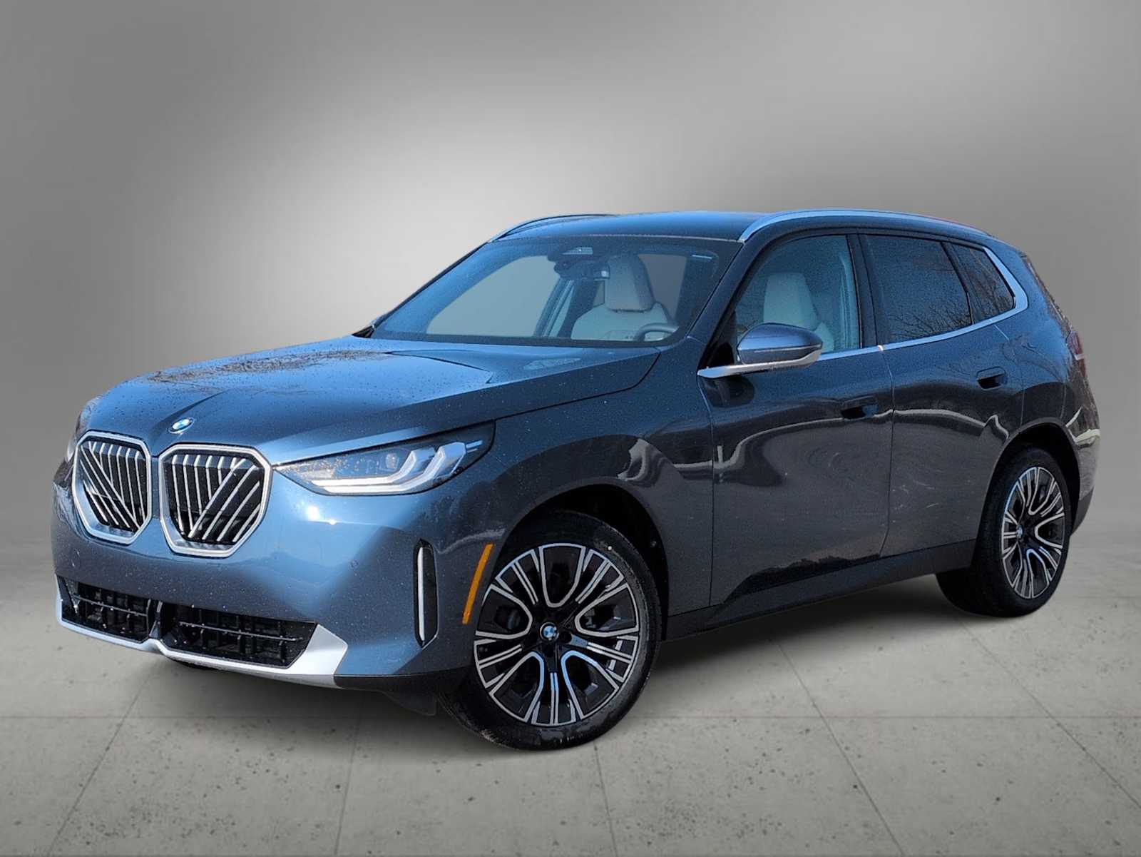 Thumbnail: 2026 BMW X3 - 1