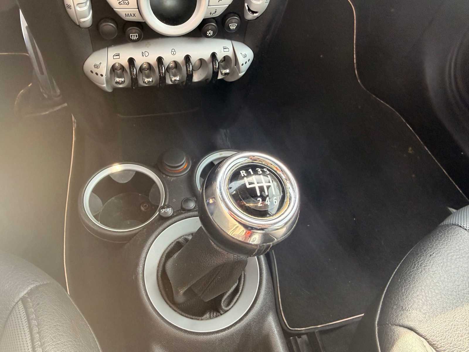 Thumbnail: 2009 MINI Cooper - 19
