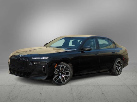 2024 BMW 760i xDrive Sedan