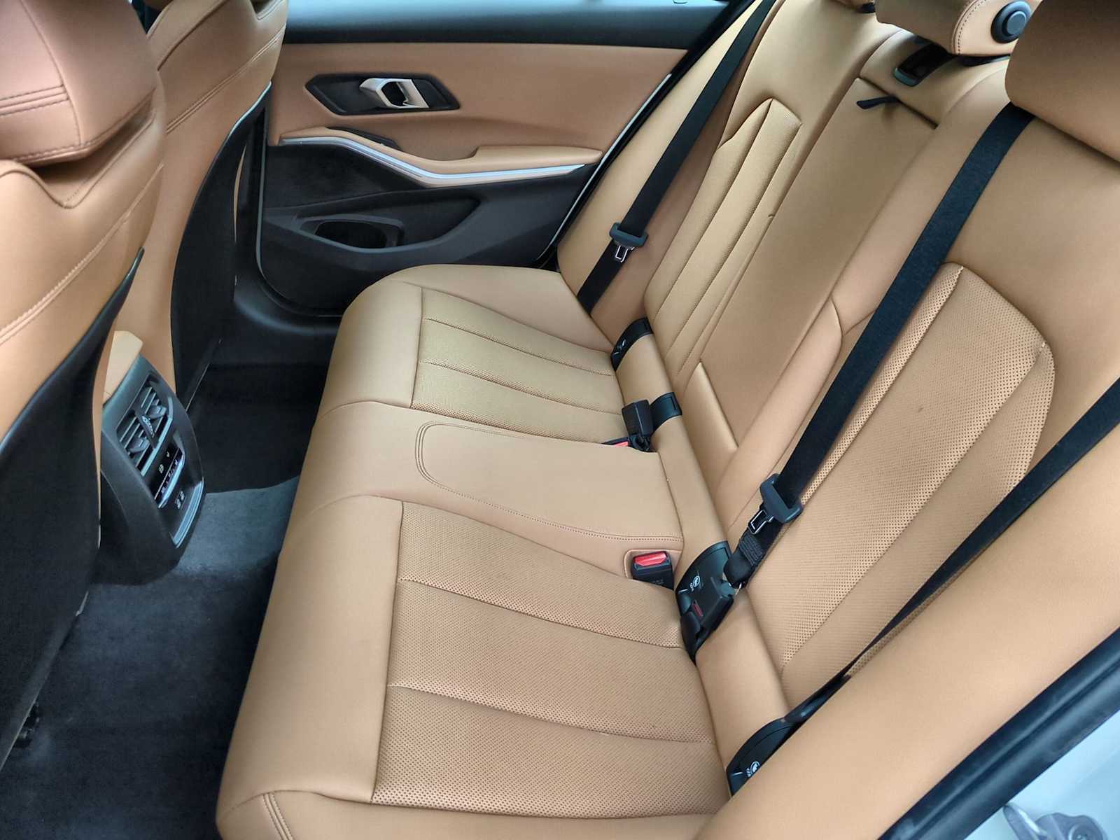 Thumbnail: 2025 BMW 3 Series - 20