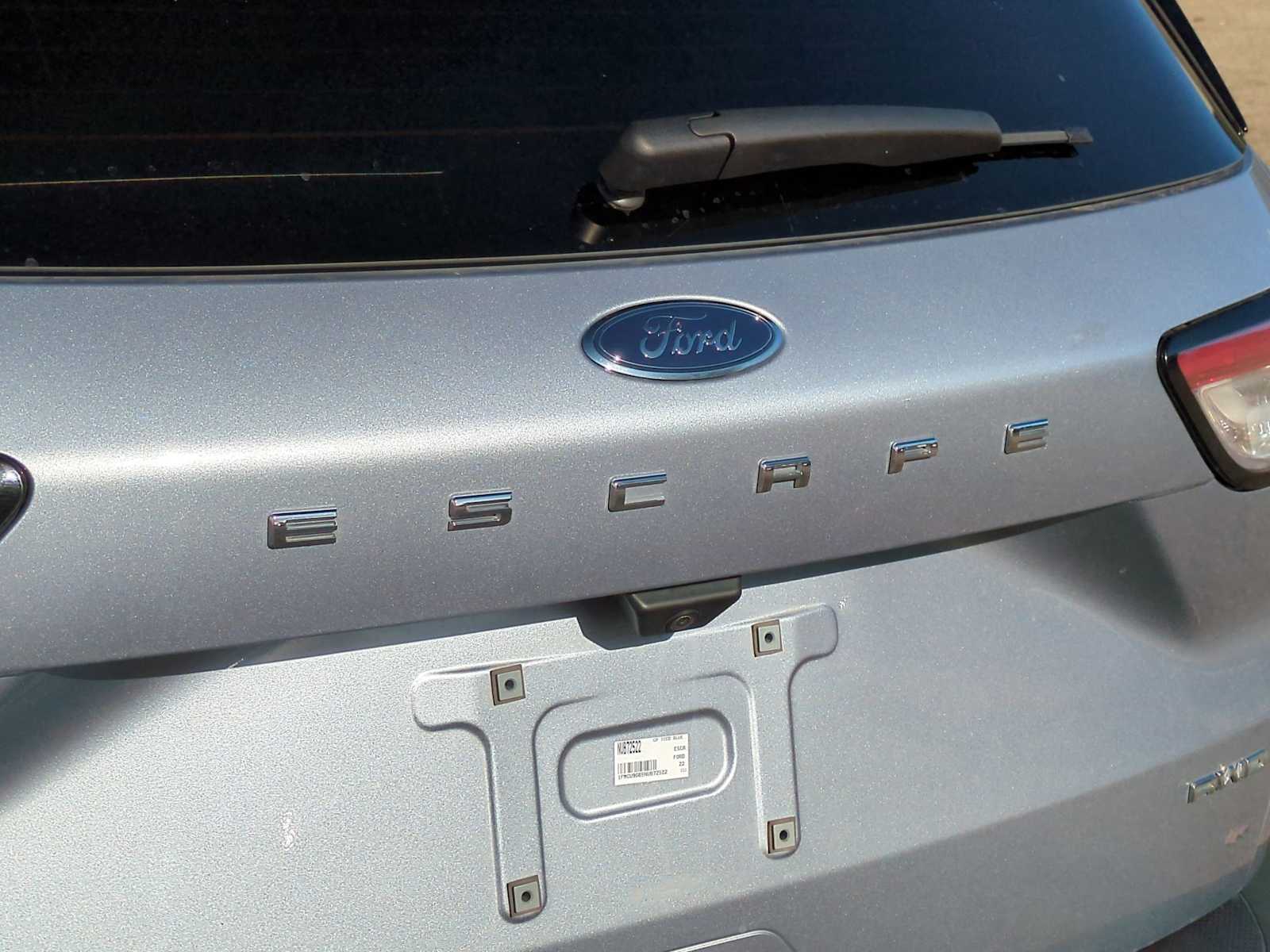 Thumbnail: 2022 Ford Escape - 13