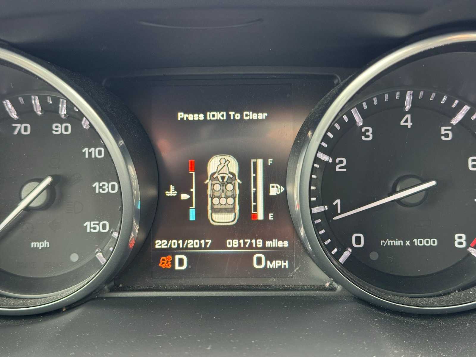 Thumbnail: 2014 Land Rover Range Rover Evoque - 19