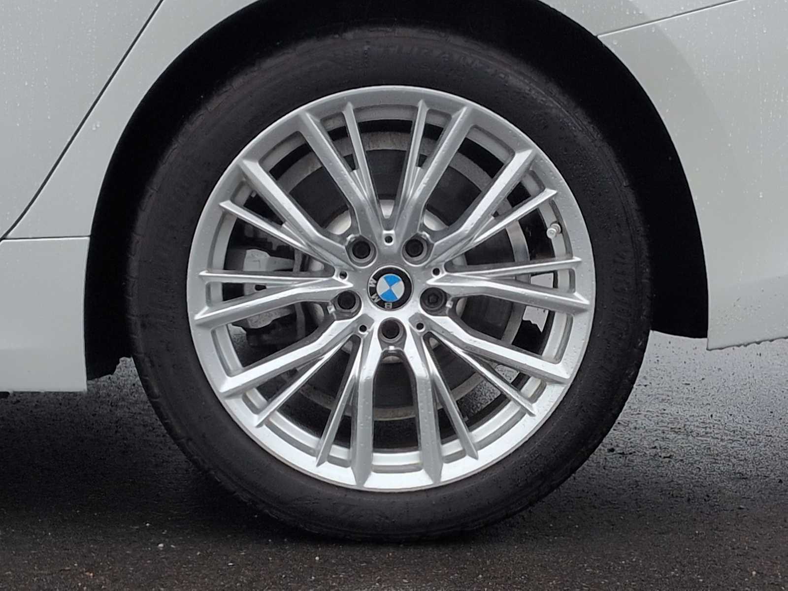 Thumbnail: 2024 BMW 3 Series - 20