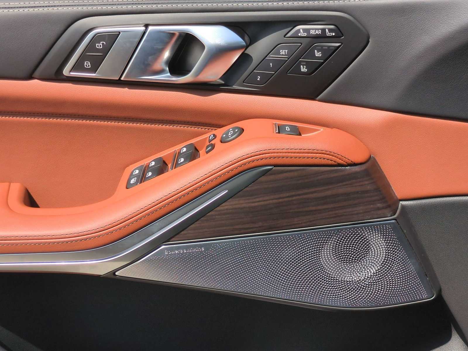 Thumbnail: 2026 BMW X7 - 39