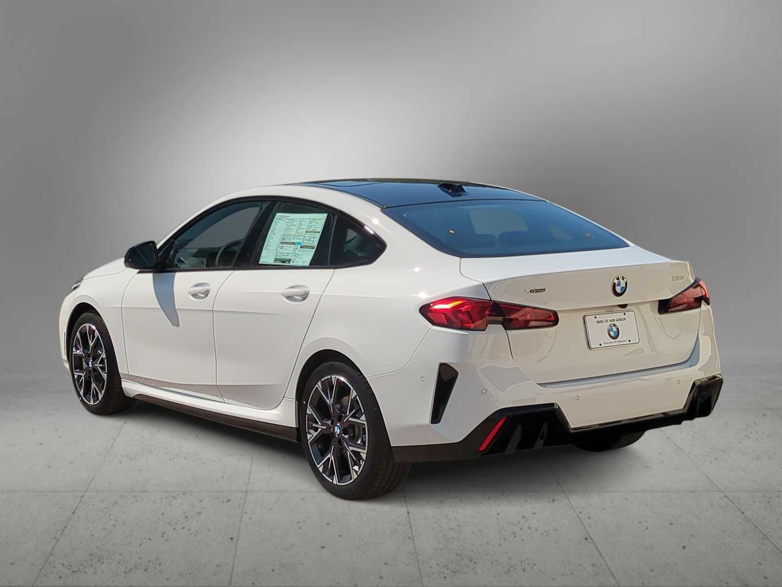 Thumbnail: 2026 BMW 2 Series - 6