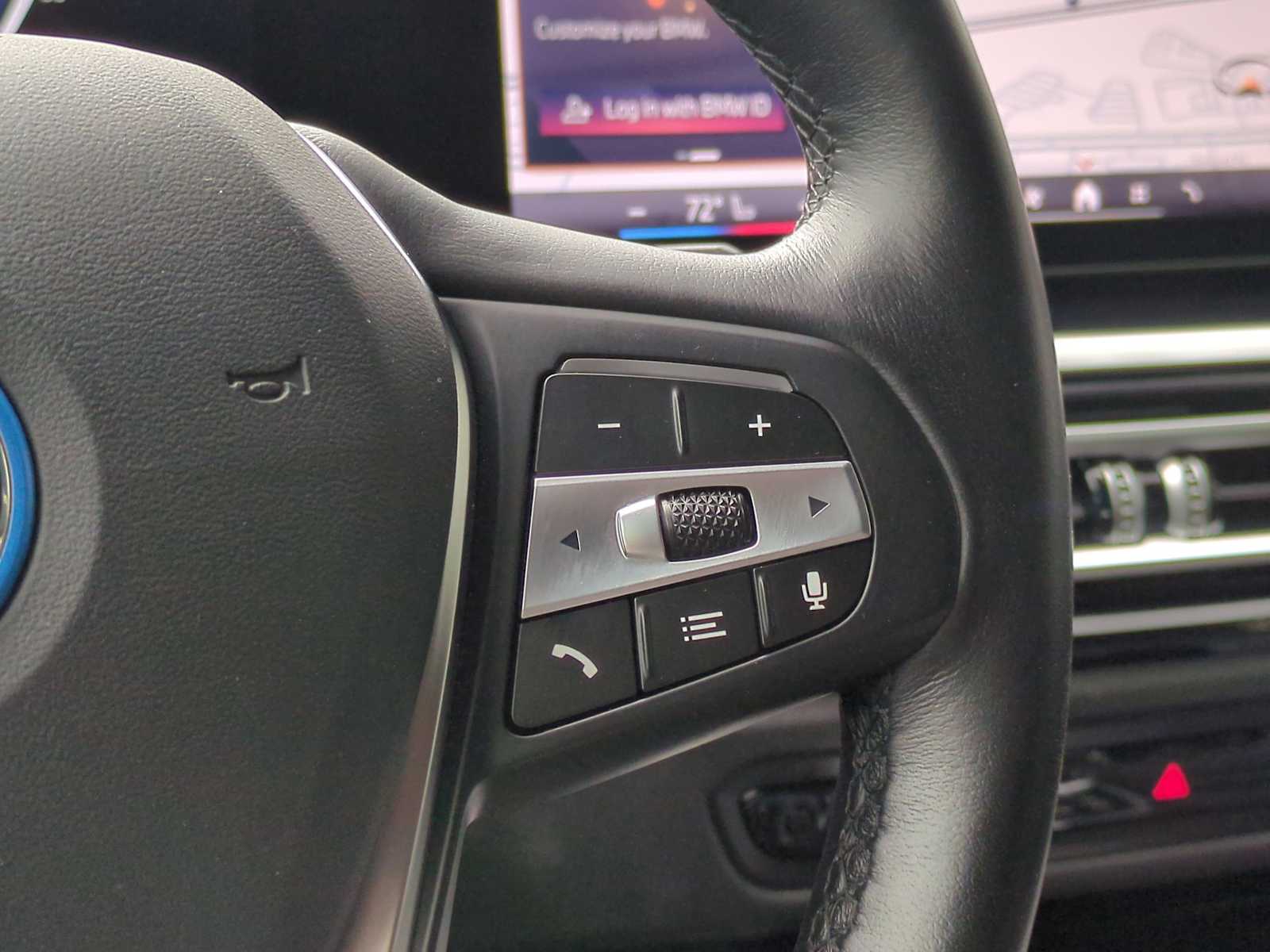 Thumbnail: 2024 BMW i4 - 27