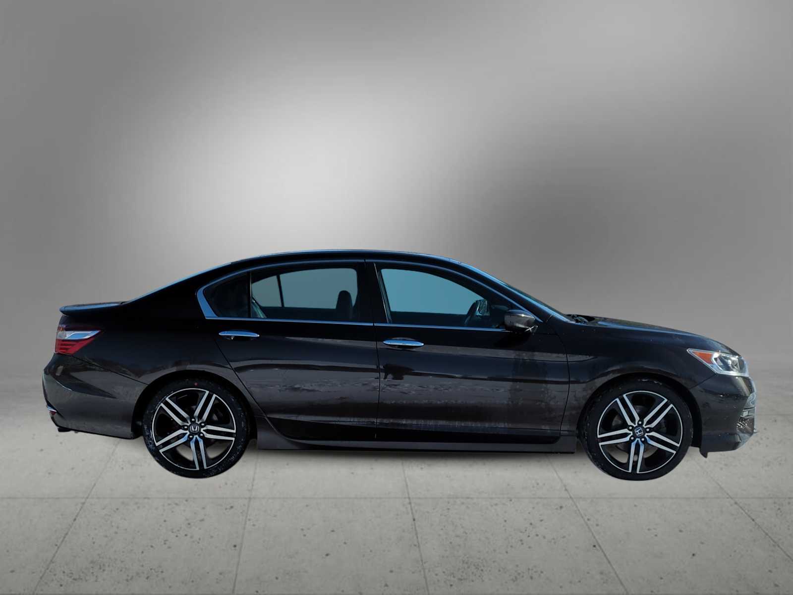 Thumbnail: 2017 Honda Accord - 9