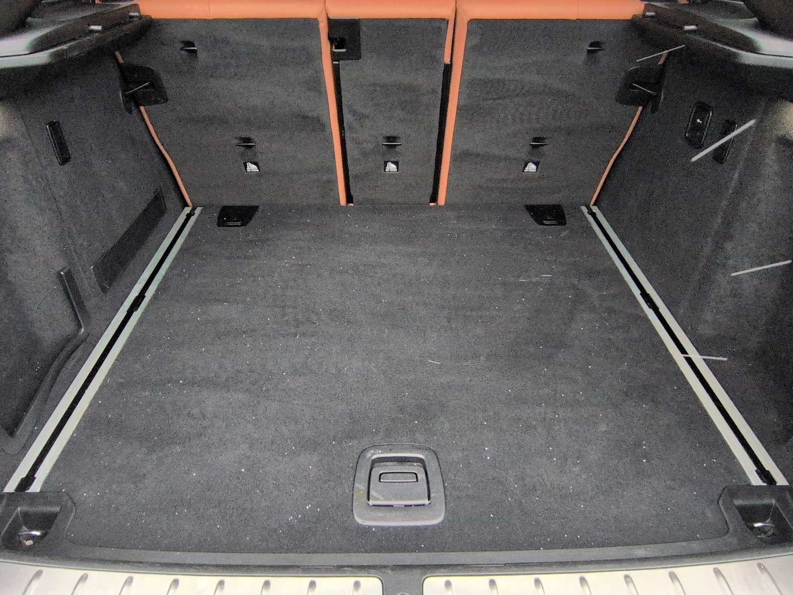 Thumbnail: 2021 BMW X4 - 42