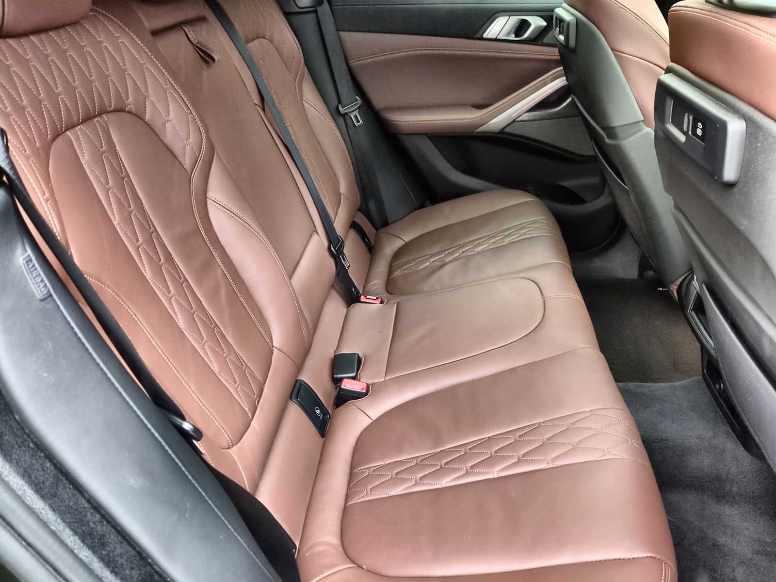 Thumbnail: 2021 BMW X6 - 21