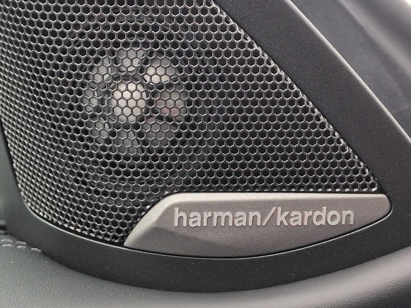 Thumbnail: 2023 BMW M4 - 34