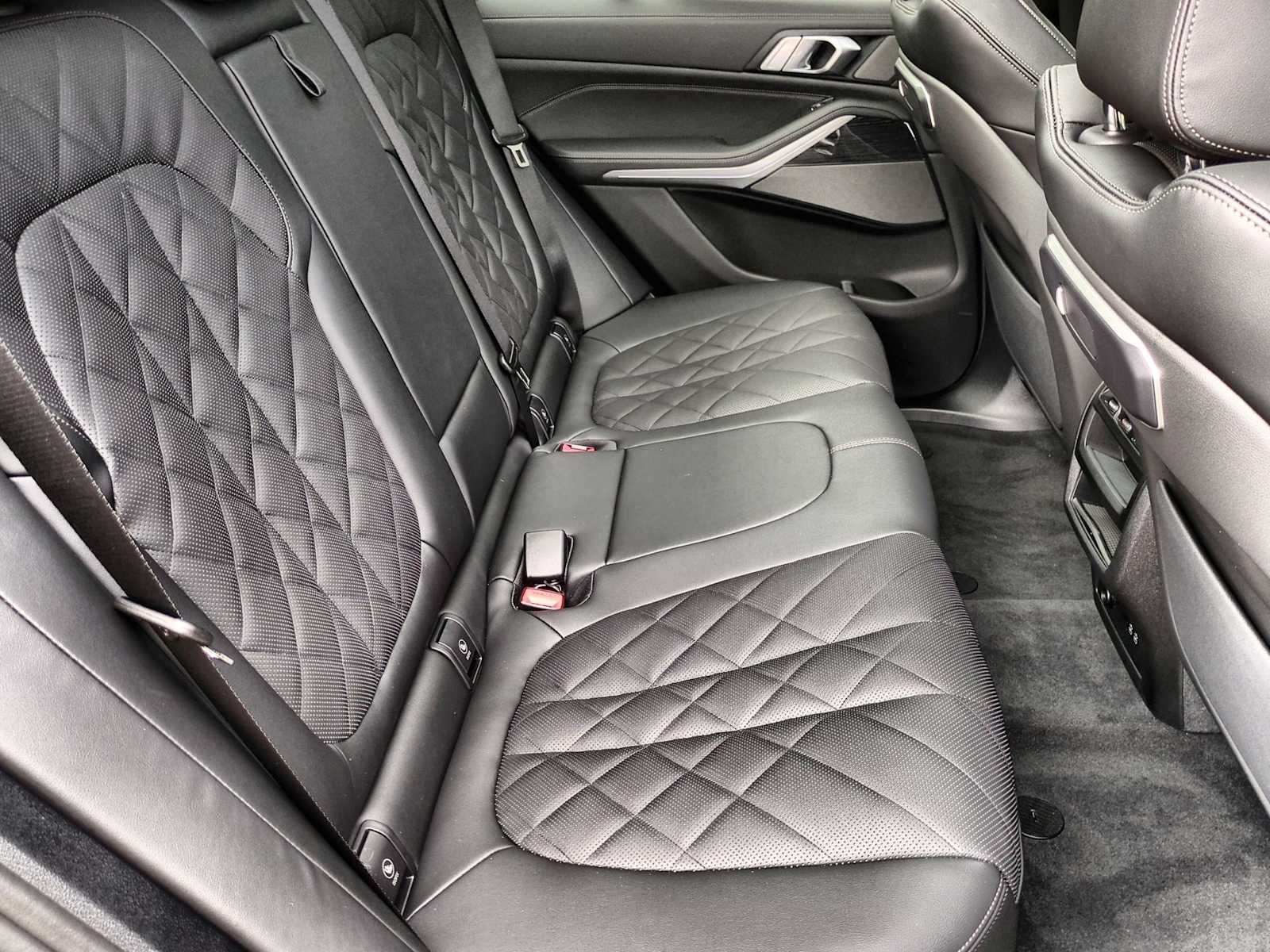 Thumbnail: 2026 BMW X5 - 20