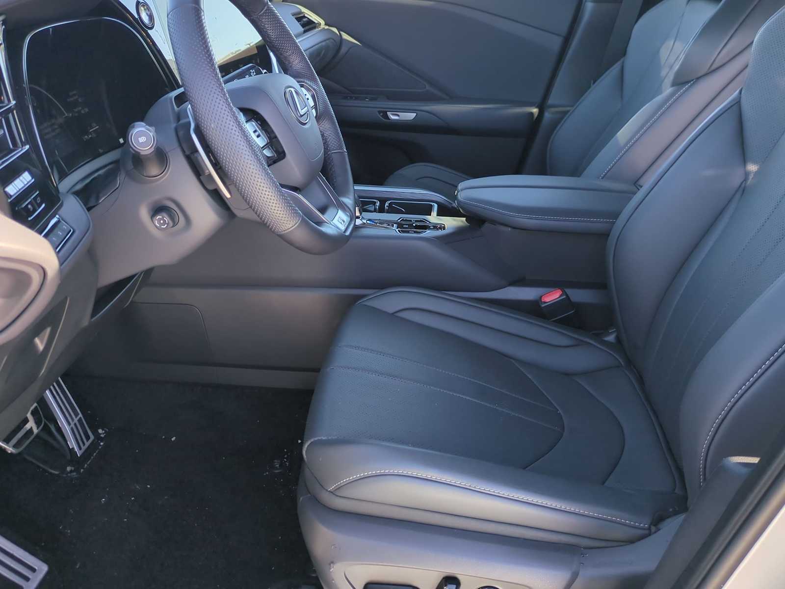 Thumbnail: 2025 Lexus TX - 24