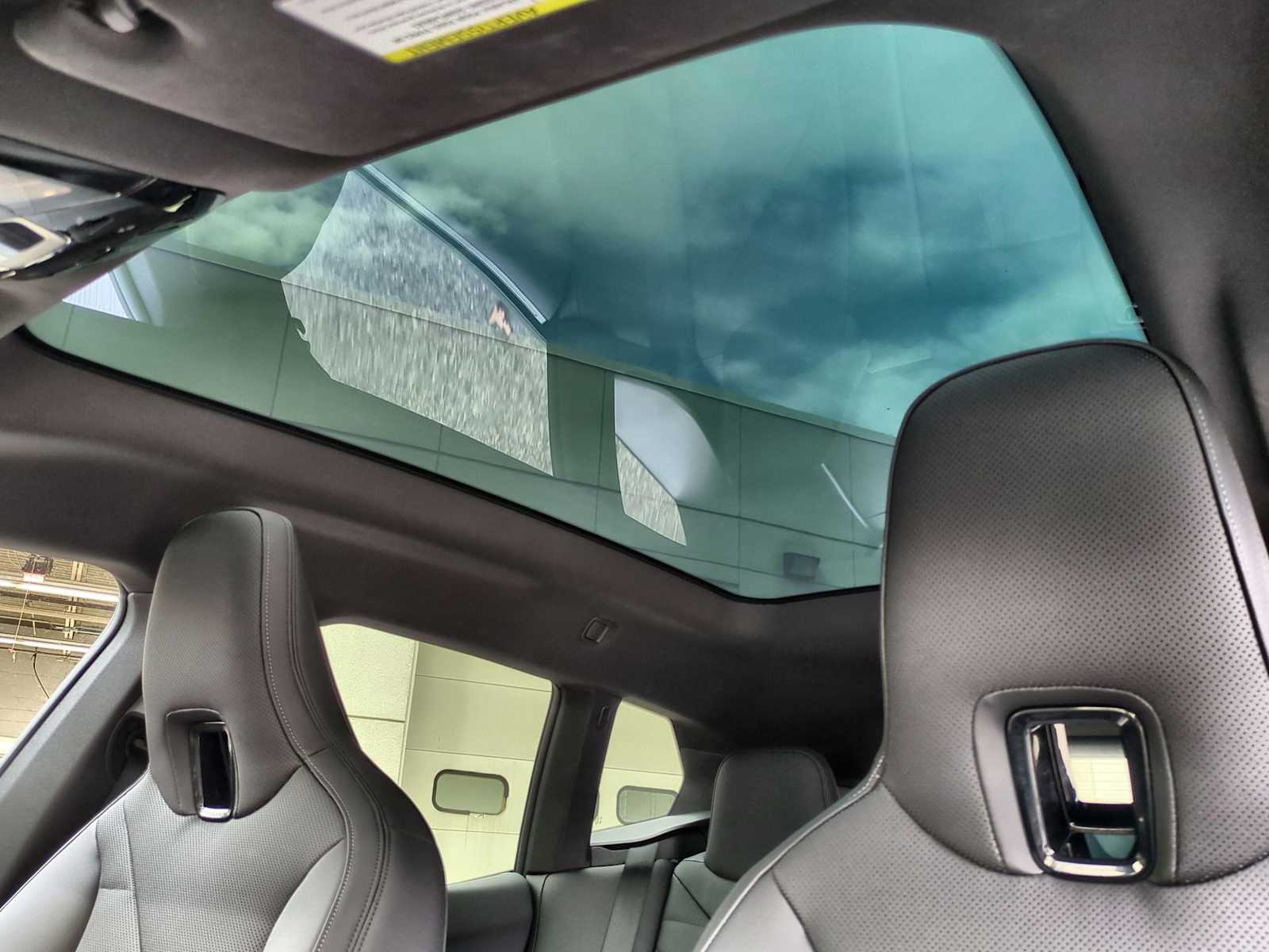 Thumbnail: 2025 BMW iX - 19