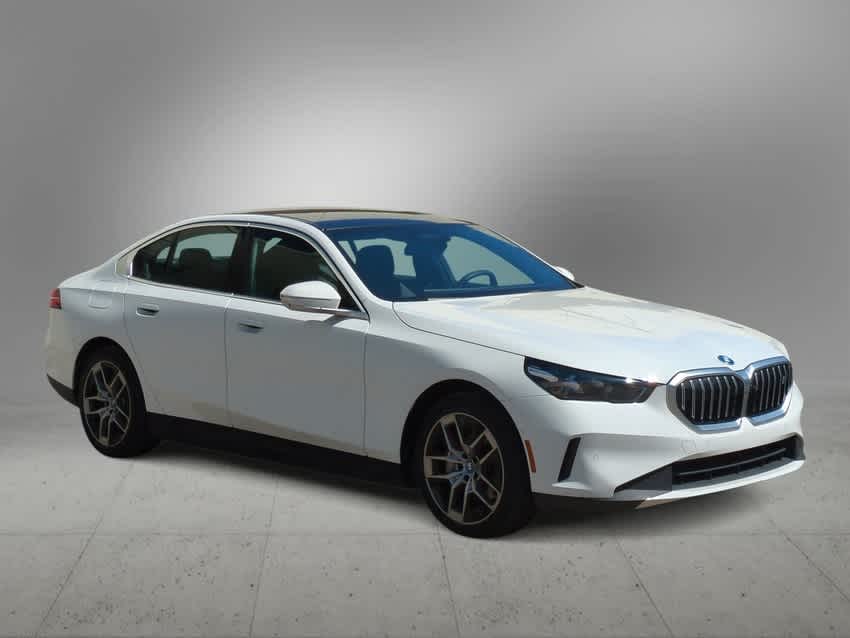 Thumbnail: 2024 BMW i5 - 2