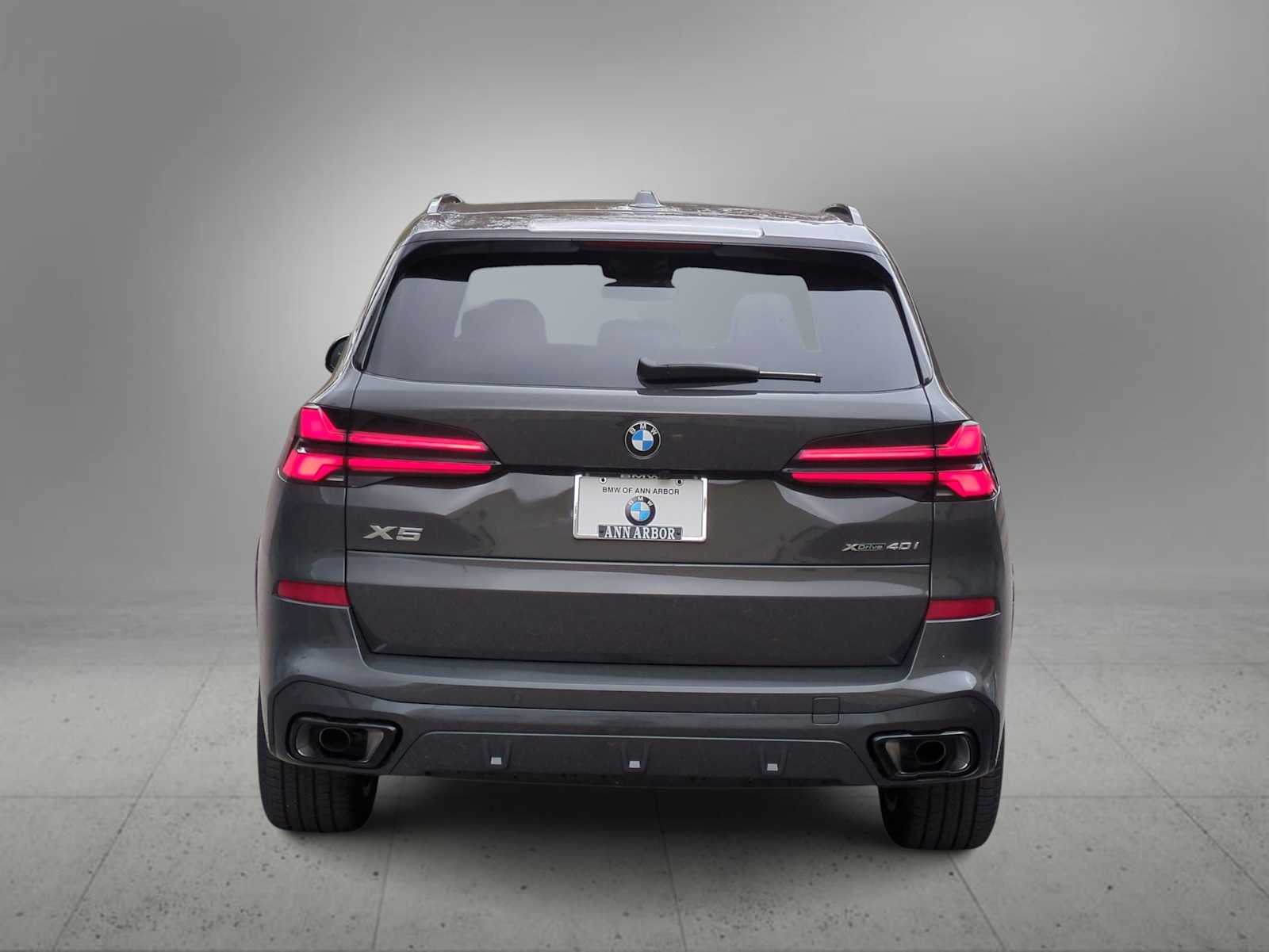 Thumbnail: 2026 BMW X5 - 7