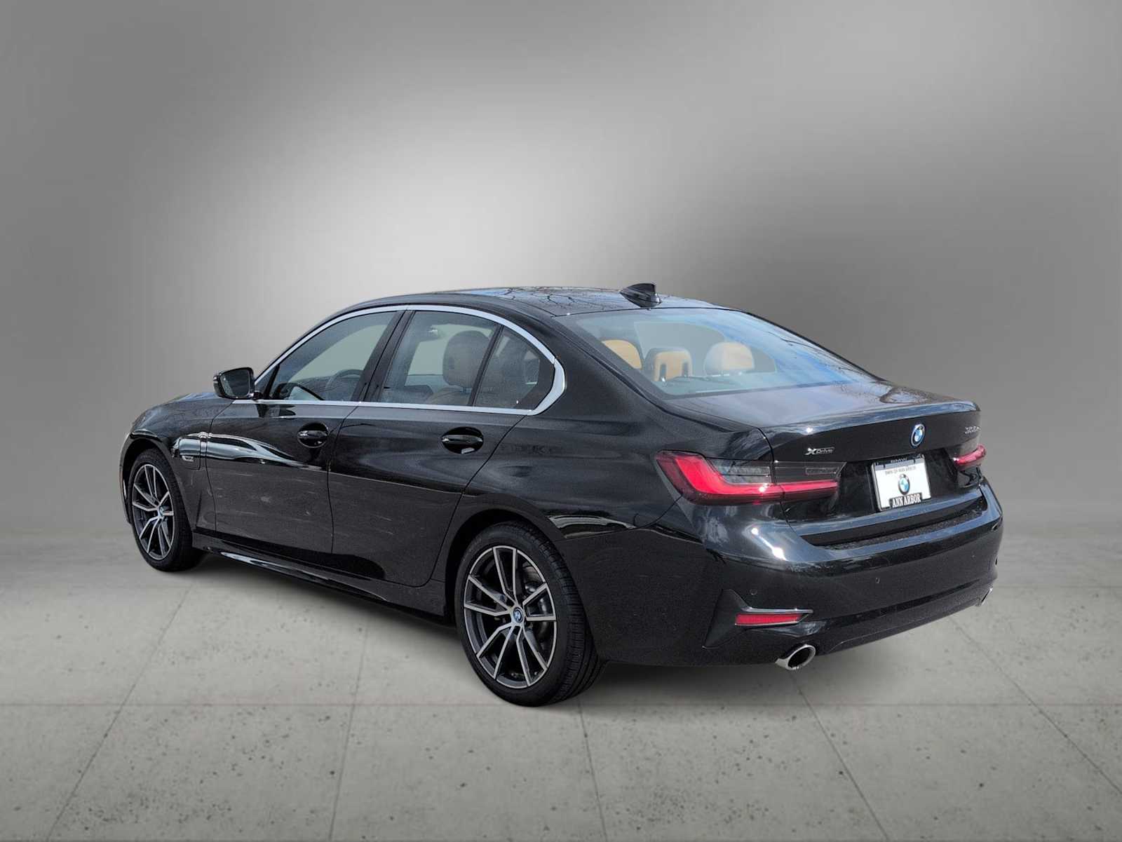 Thumbnail: 2022 BMW 3 Series - 6