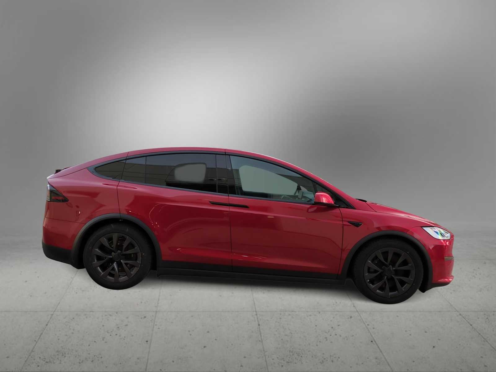 Thumbnail: 2022 Tesla Model X - 9