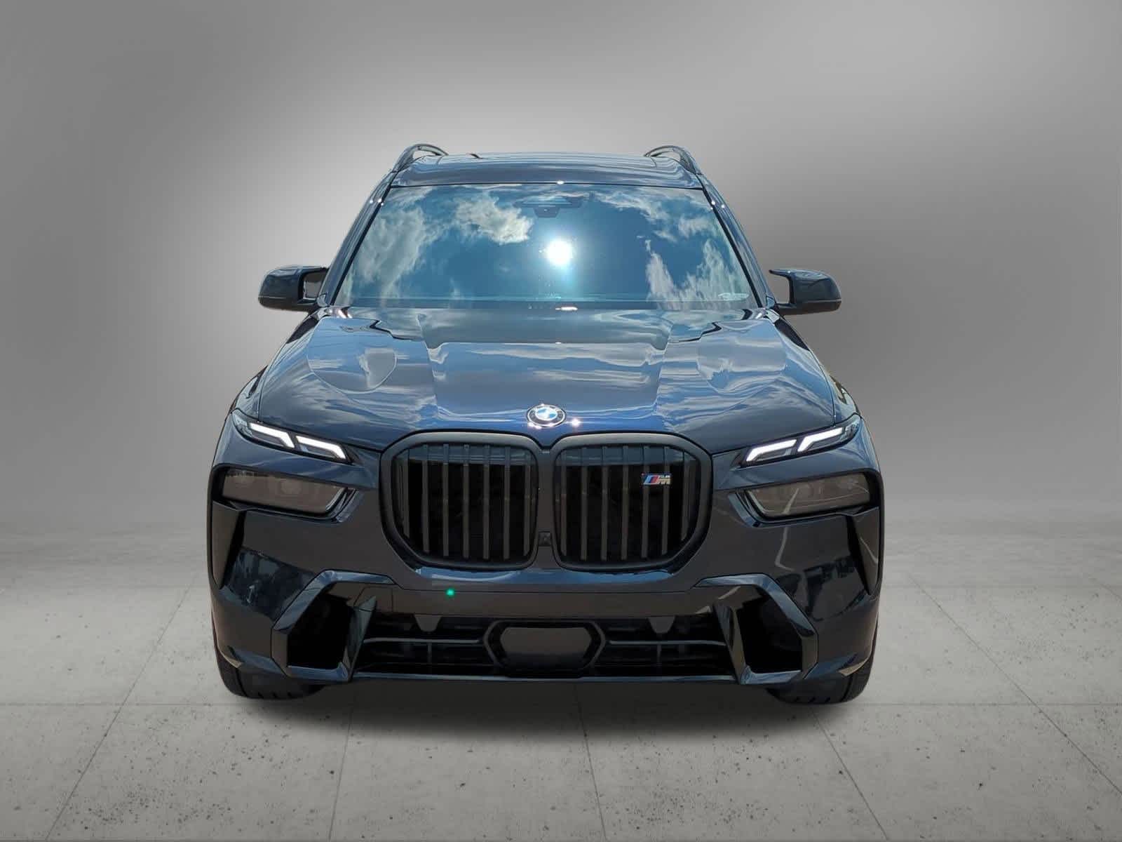 Thumbnail: 2025 BMW X7 - 9