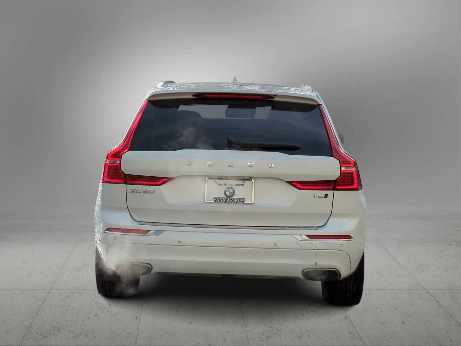 Thumbnail: 2021 Volvo XC60 - 7