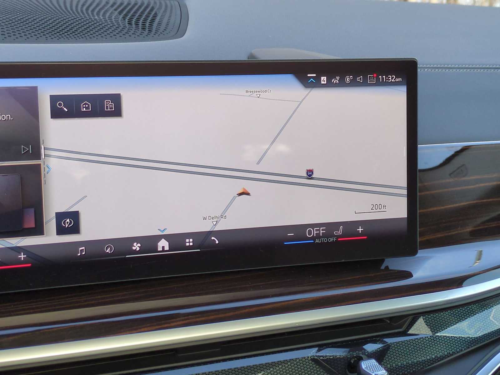 Thumbnail: 2026 BMW X7 - 30