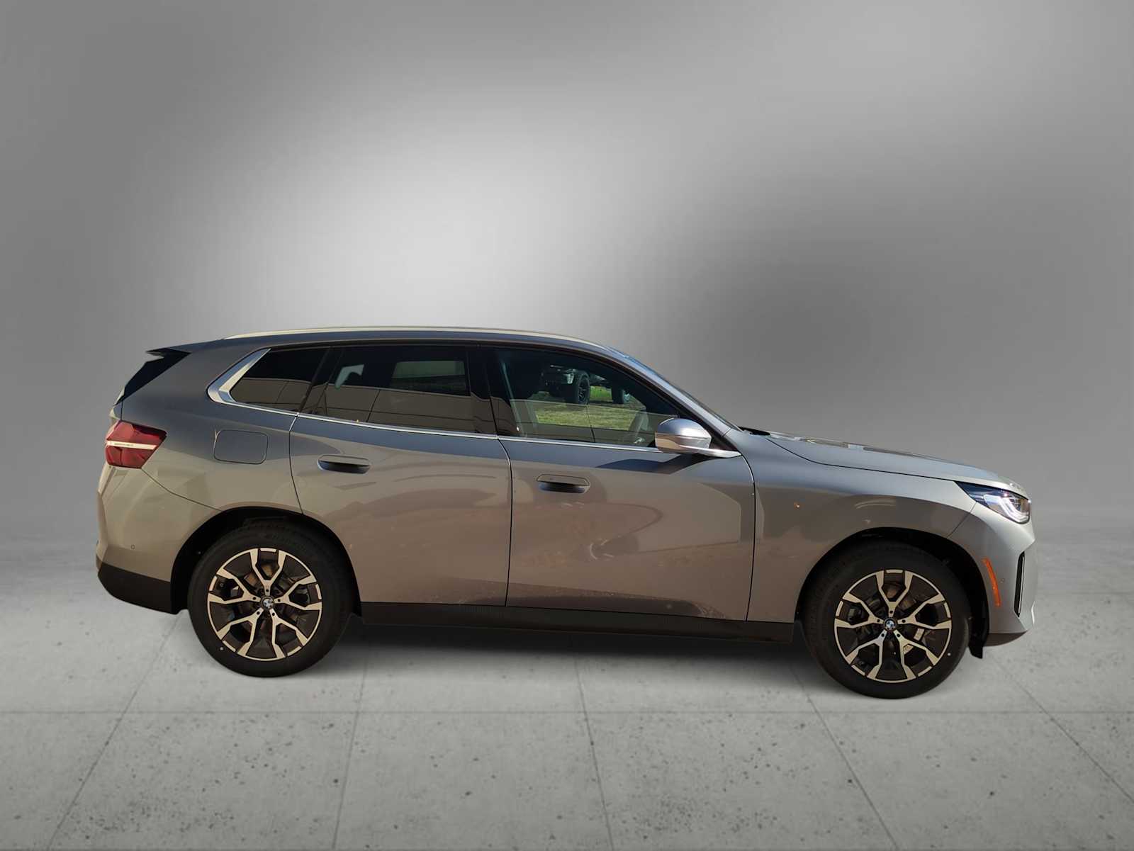 Thumbnail: 2026 BMW X3 - 9