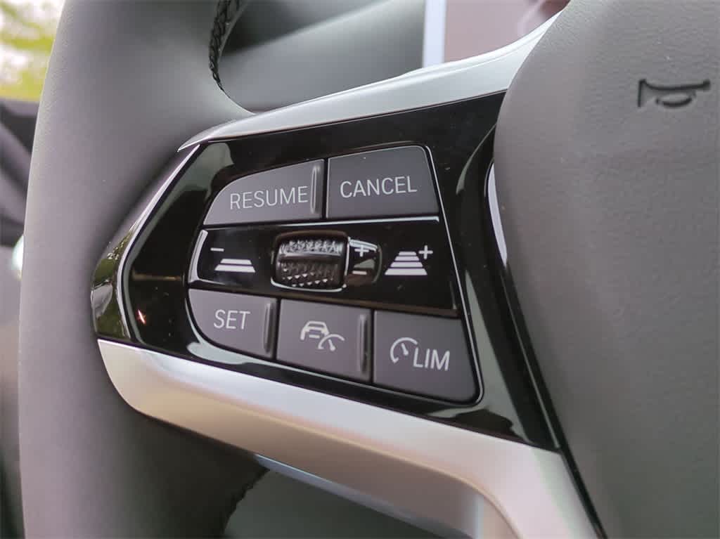 Thumbnail: 2025 BMW 4 Series - 26