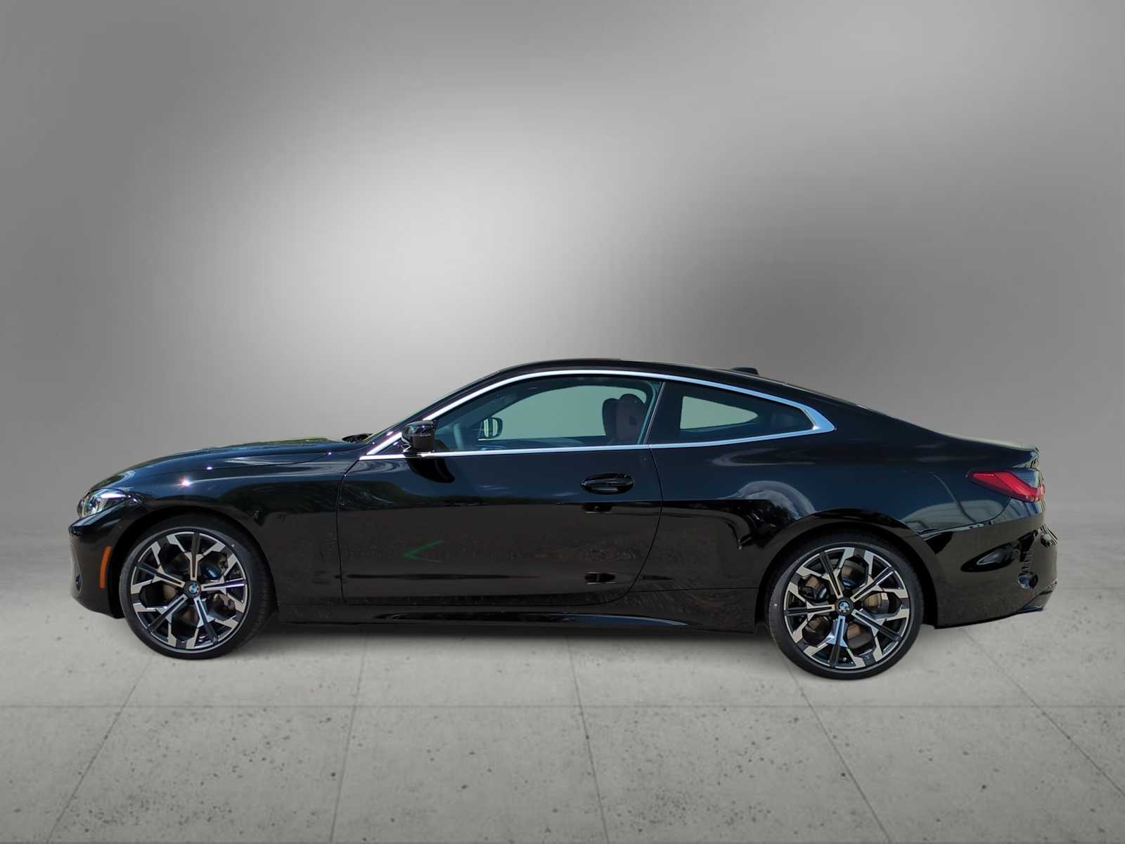 Thumbnail: 2026 BMW 4 Series - 5