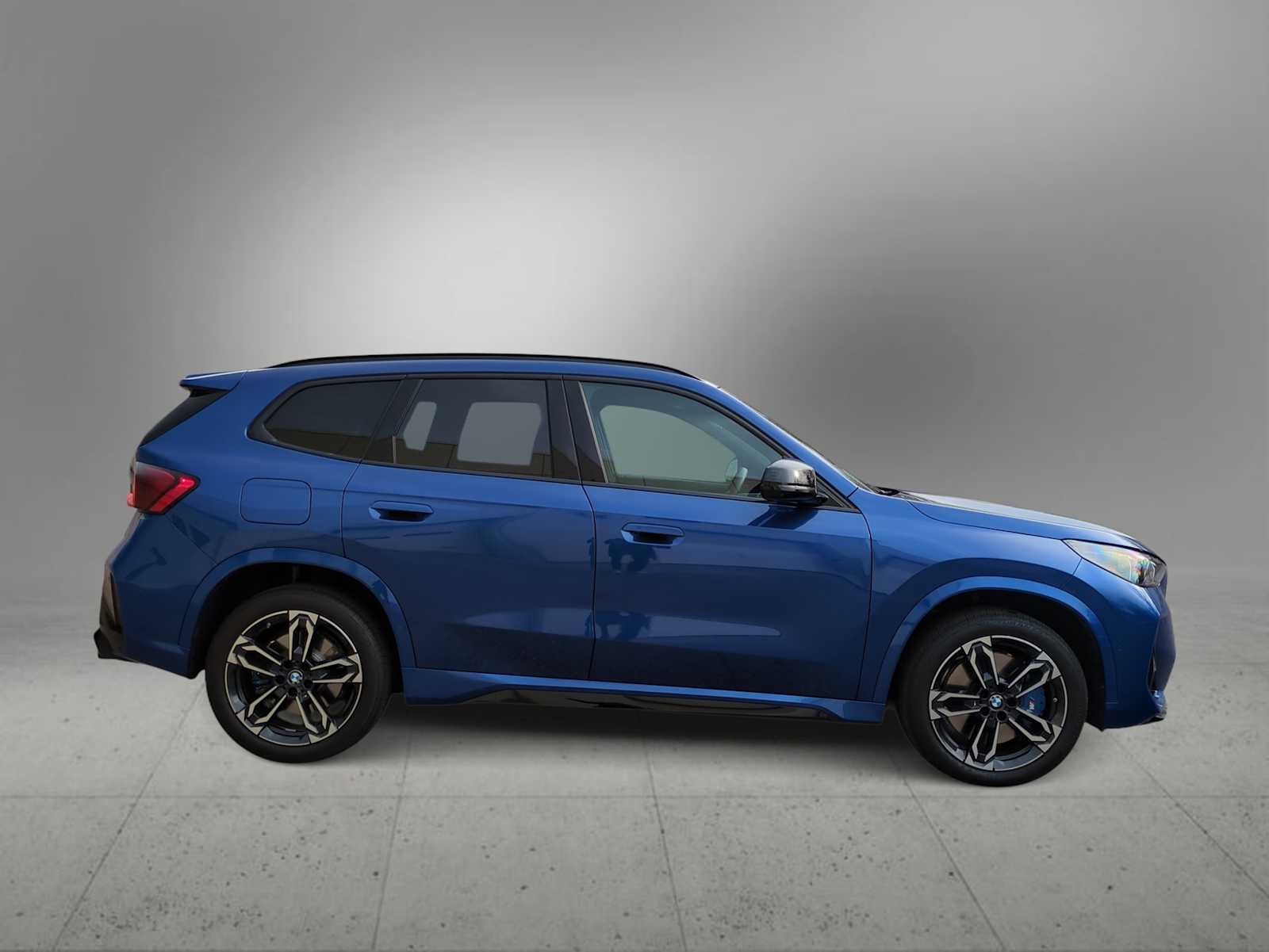 Thumbnail: 2025 BMW X1 - 9