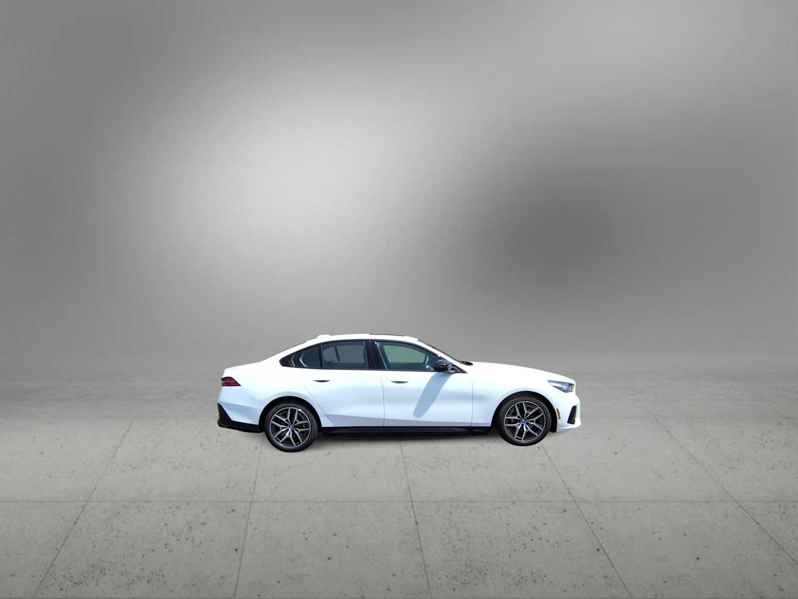 Thumbnail: 2024 BMW i5 - 9